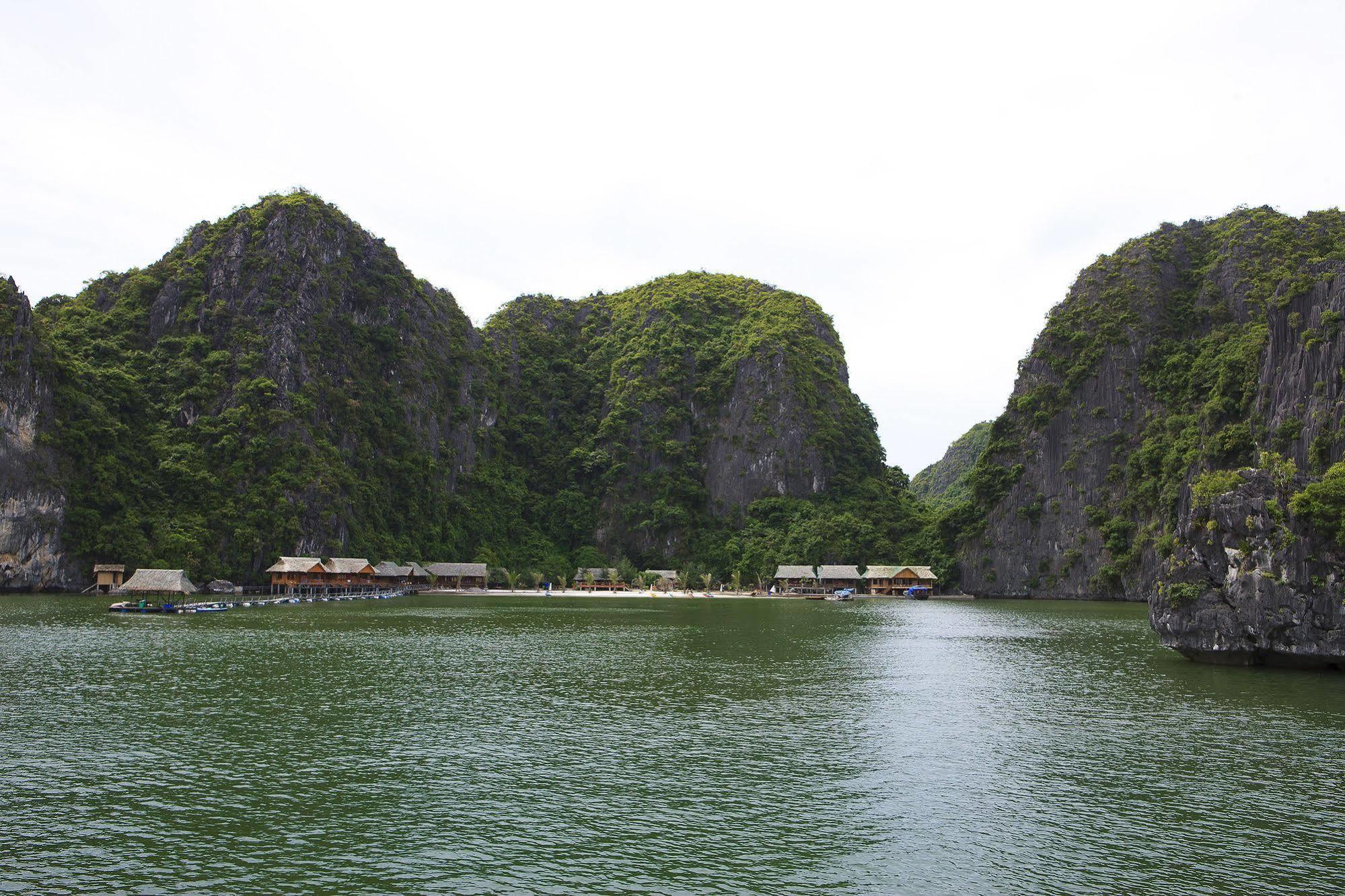 Отель Halong Bay Full Day Trip - 6 Hours Route Халонг Экстерьер фото