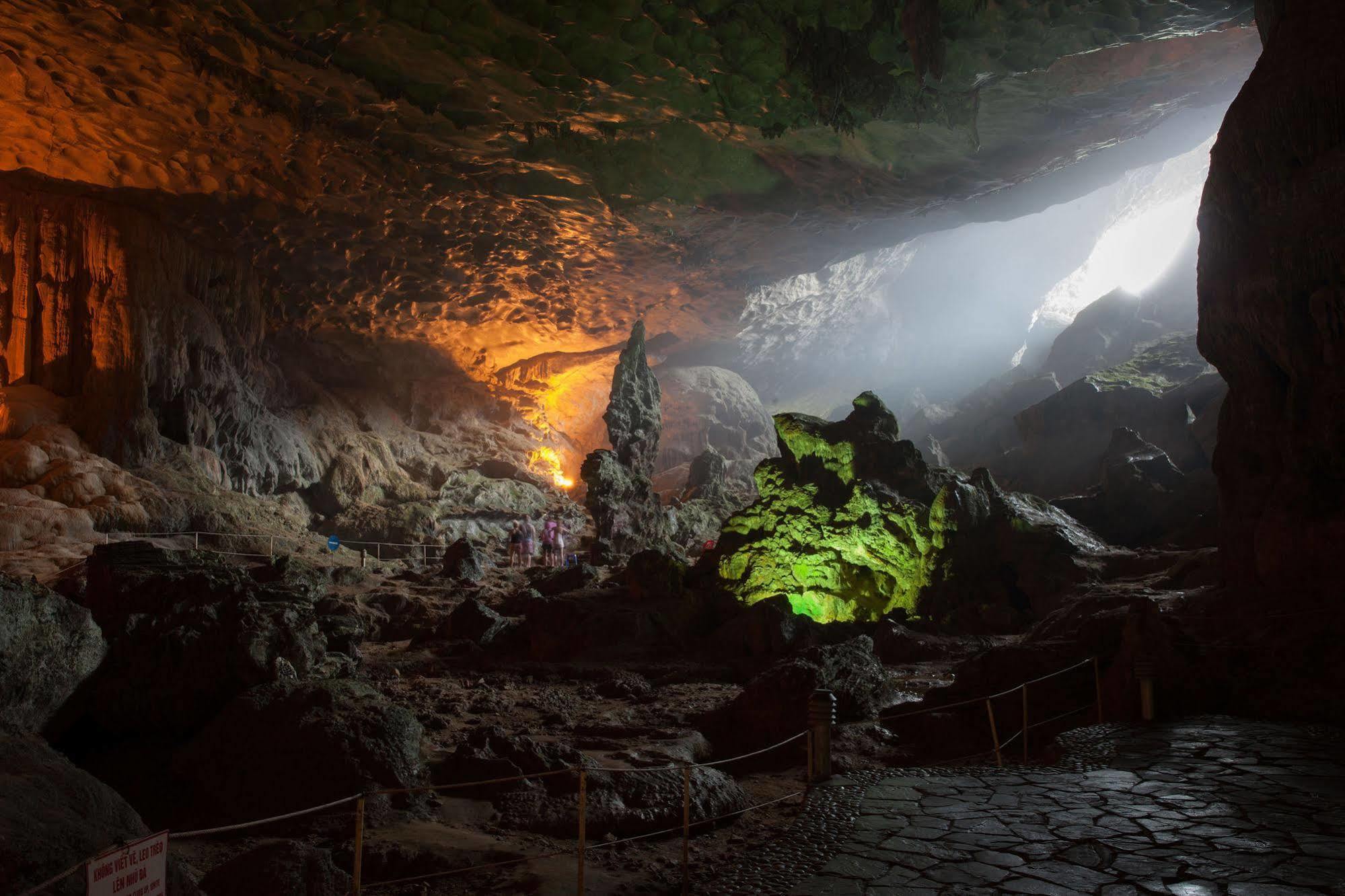 Отель Halong Bay Full Day Trip - 6 Hours Route Халонг Экстерьер фото